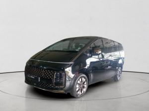 Hyundai Staria 2.2D Luxury - Image 1