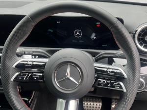 Mercedes-Benz A-Class A200 hatch Progressive - Image 11