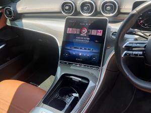 Mercedes-Benz C-Class C200 Avantgarde - Image 18