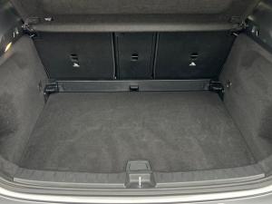 Mercedes-Benz GLA GLA200 Progressive - Image 10