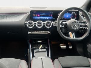 Mercedes-Benz GLA GLA200 Progressive - Image 11