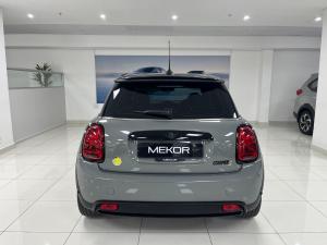 MINI Hatch Cooper SE Hatch 3-door - Image 6