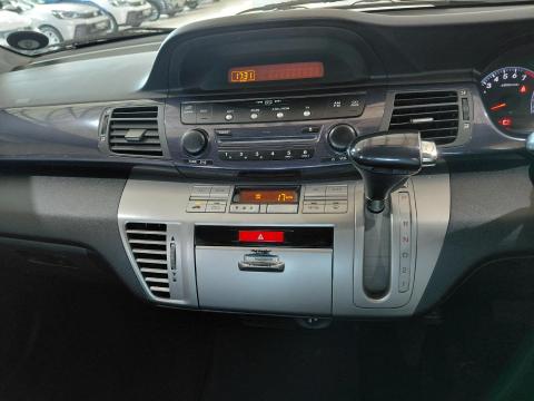 Image Honda FR-V 1.8 auto