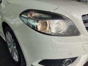 Mercedes-Benz B-Class B200 auto - Image 9