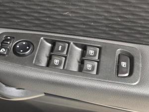 Renault Kiger 1.0 Turbo Intens - Image 12