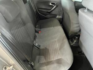 Volkswagen Polo Vivo hatch 1.4 Trendline - Image 8