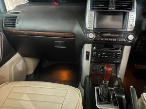 Toyota Land Cruiser Prado 3.0DT VX - Image 7