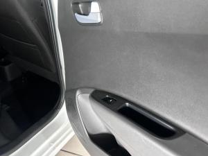Hyundai Grand i10 1.0 Fluid - Image 11