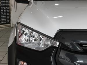 Isuzu D-Max 1.9TD Extended cab - Image 9