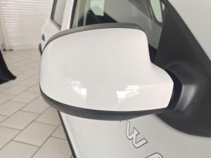 Renault Sandero 66kW turbo - Image 19