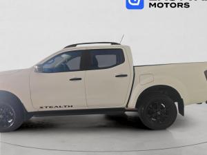 Nissan Navara 2.5DDTi double cab Stealth 4x4 - Image 3