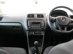 Volkswagen Polo Vivo hatch 1.4 Comfortline - Image 16