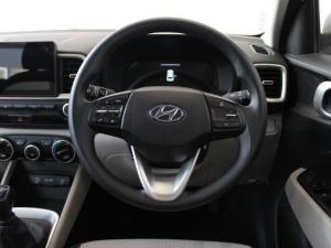 Hyundai Venue 1.0T Motion manual - Image 13