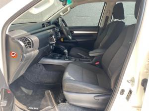Toyota Hilux 2.4GD-6 double cab 4x4 Raider auto - Image 9