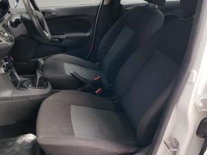 Ford Fiesta 5-door 1.4 Ambiente (aircon+audio) - Image 7