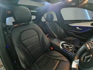 Mercedes-Benz C-Class C200 - Image 13