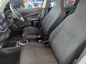 Toyota Vitz 1.0 XR manual - Image 15