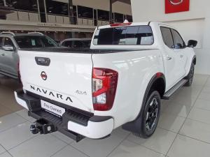 Nissan Navara 2.5DDTi double cab LE Plus 4x4 - Image 6