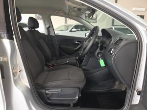 Volkswagen Polo sedan 1.6 Comfortline - Image 12