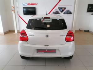 Suzuki Swift 1.2 GLX auto - Image 5