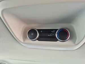 Ford Tourneo Custom 2.0SiT Trend LWB - Image 14