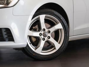 Audi A3 Sportback 30TFSI S line - Image 3