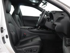 Lexus UX 250h EX - Image 15