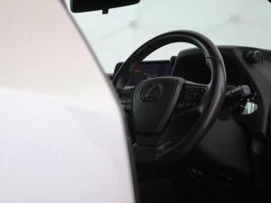 Lexus UX 250h EX - Image 16