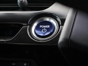 Lexus UX 250h EX - Image 30