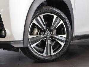 Lexus UX 250h EX - Image 3