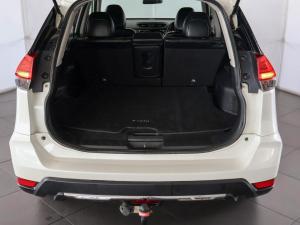 Nissan X-Trail 1.6dCi 4x4 Tekna - Image 14
