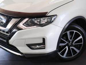 Nissan X-Trail 1.6dCi 4x4 Tekna - Image 2