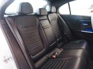 Mercedes-Benz C-Class C200 AMG Line auto - Image 16