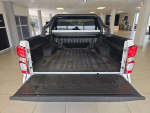 Isuzu D-Max 3.0TD double cab LS 4x4 auto - Image 10