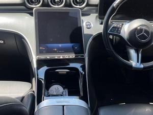 Mercedes-Benz C-Class C200 Avantgarde - Image 12