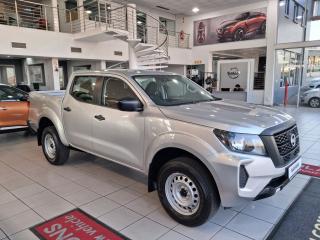 Nissan Navara 2.5DDTi double cab SE auto