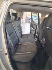 Nissan Navara 2.5DDTi double cab SE auto