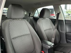 Kia Rio hatch 1.4 LS auto - Image 18