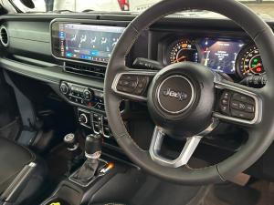 Jeep Wrangler Unlimited 2.0T Sahara - Image 15