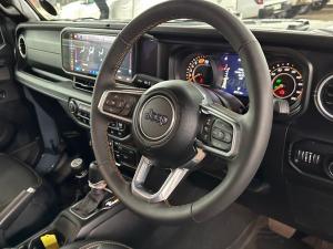 Jeep Wrangler Unlimited 2.0T Sahara - Image 16