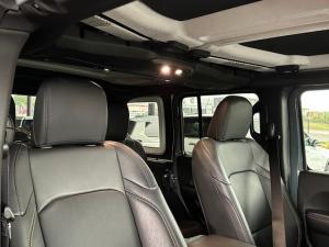 Jeep Wrangler Unlimited 2.0T Sahara - Image 19