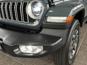 Jeep Wrangler Unlimited 2.0T Sahara - Image 8