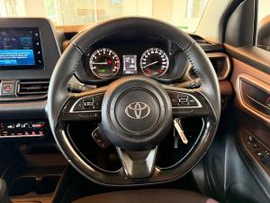 Toyota Starlet Cross 1.5 XS manual - Image 13