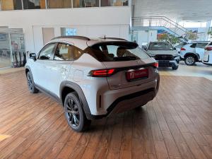 Toyota Starlet Cross 1.5 XS manual - Image 6