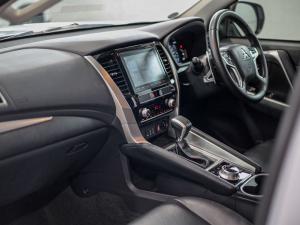 Mitsubishi Pajero Sport 2.4DI-D 4x4 Shogun Ltd Edition - Image 11