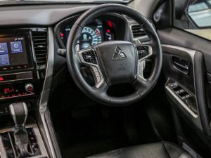 Mitsubishi Pajero Sport 2.4DI-D 4x4 Shogun Ltd Edition - Image 13