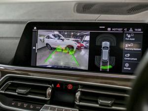BMW X5 M50d - Image 14