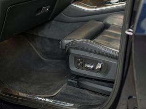BMW X5 M50d - Image 18
