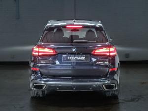 BMW X5 M50d - Image 8