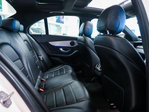 Mercedes-Benz C-Class C200 AMG Line auto - Image 9